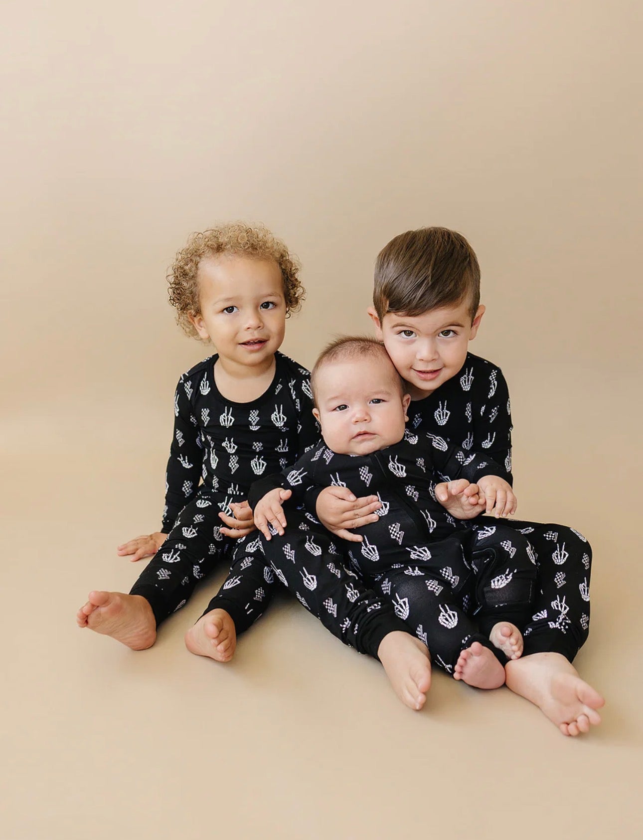 Little Rebel Zip Sleeper 🖤⚡
